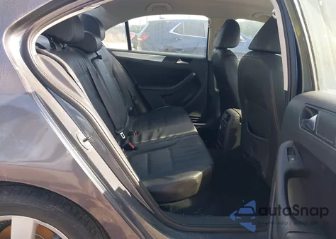 2012 Volkswagen Jetta 2.0L Tdi z USA, uszkodzony, nr VIN 3VWLL7AJ0CM362669